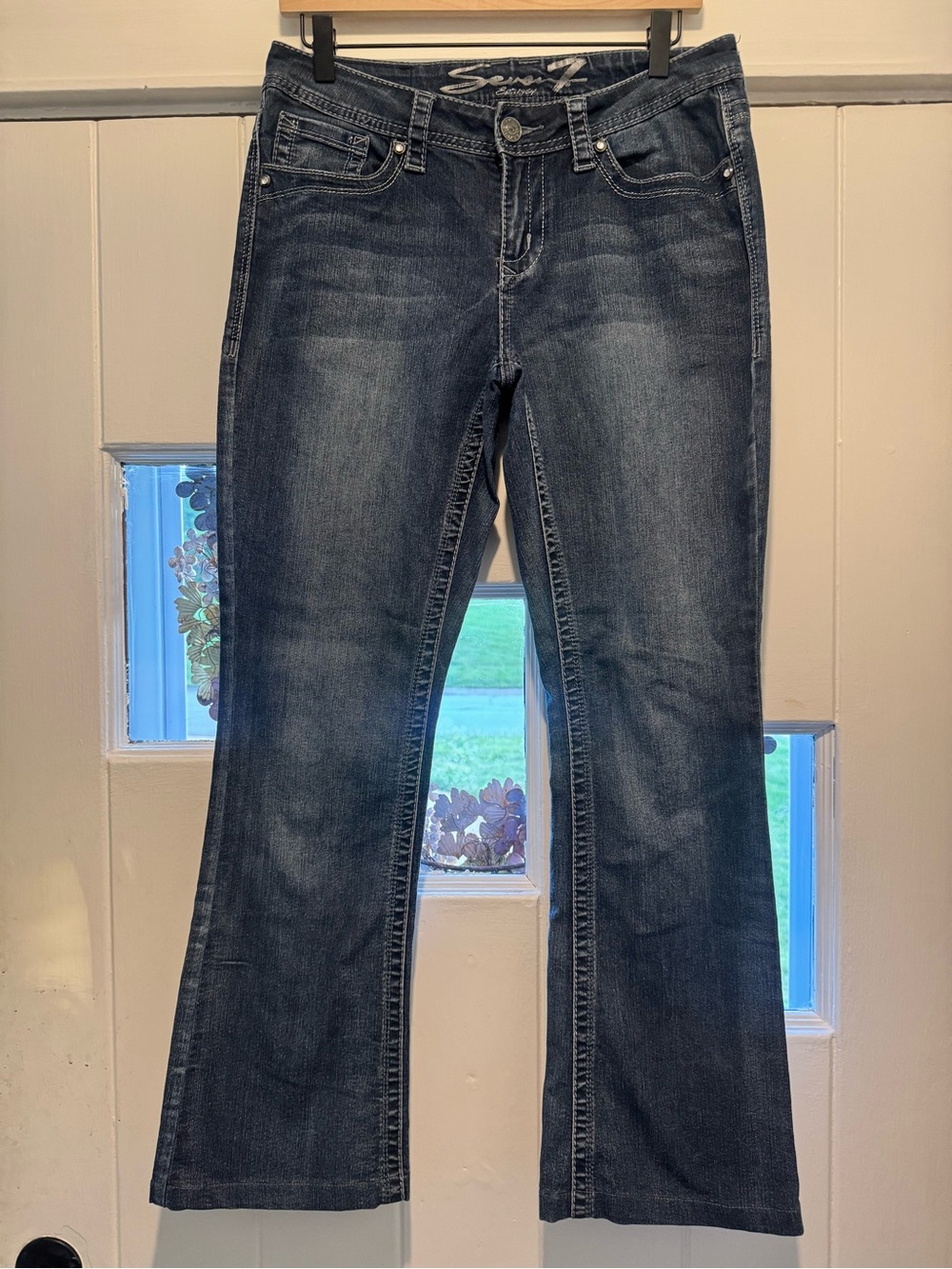 Seven7 Bootcut Jeans Womens Size 8 Dark Wash Stretch Embroidered Pocket